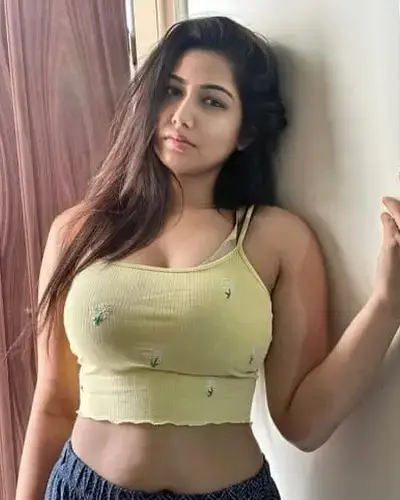 Escorts Karu